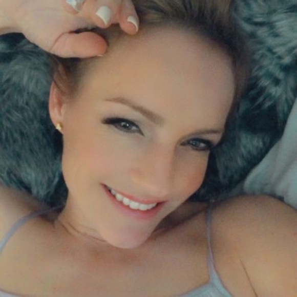 Meet your Posher, Rachel - Picture 1 of 1